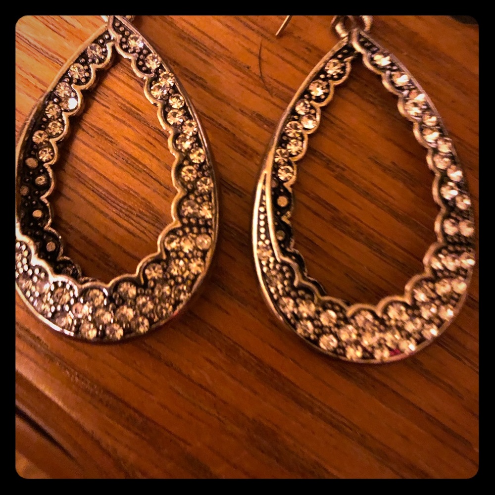 3d earrings make offer
